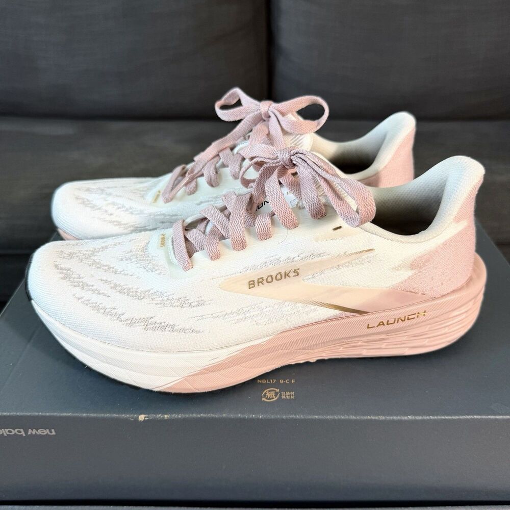 Brooks Launch 11 White Pink Athletic Running Shoes Women's Size 9.5